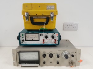 Thumbnail image of 19 x Multimeters, Conductivity Meters  - Keithley, Farnell, Thurlby, Lab Job Lot