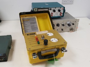 Thumbnail image of 19 x Multimeters, Conductivity Meters  - Keithley, Farnell, Thurlby, Lab Job Lot