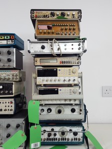 Thumbnail image of 14 x Function Generators Farnell, Feedback , Hitachi, HP, Sabtronics Lab Job Lot