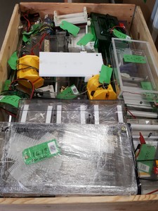 Thumbnail image of Large Lot of Electrophoresis Tanks, Lids & Combs - Bio-Rad, Fisher Lab Job Lot