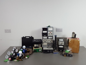 Thumbnail image of Job Lot of Pirani Vacuum Gauges, Regulators, Flow Controllers, Controllers, Lab