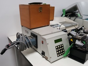 Thumbnail image of 16x Spectrometers Spectrophotometers - Varian, Jenway, Genomic 6300 Lab Job Lot
