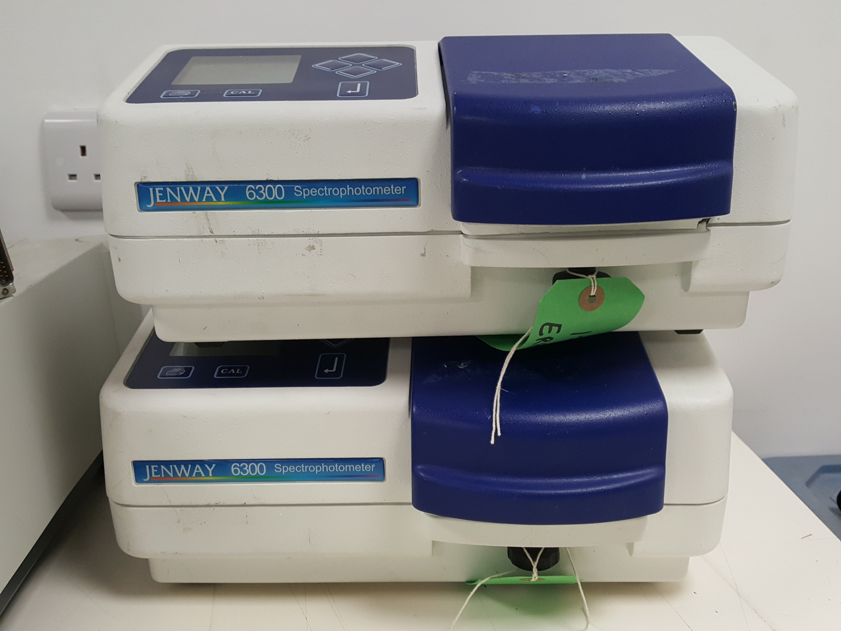 Image of 16x Spectrometers Spectrophotometers - Varian, Jenway, Genomic 6300 Lab Job Lot