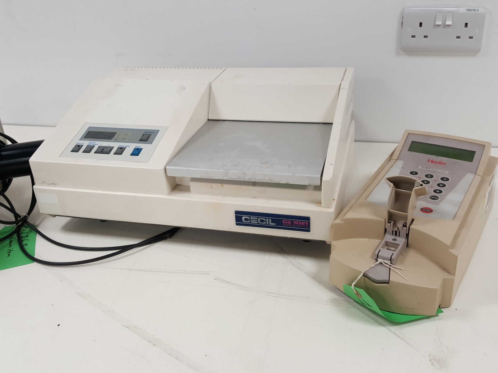 Image of 16x Spectrometers Spectrophotometers - Varian, Jenway, Genomic 6300 Lab Job Lot