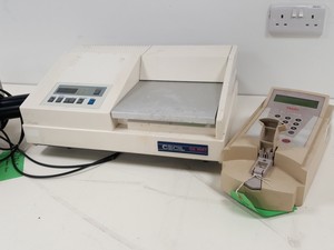 Thumbnail image of 16x Spectrometers Spectrophotometers - Varian, Jenway, Genomic 6300 Lab Job Lot