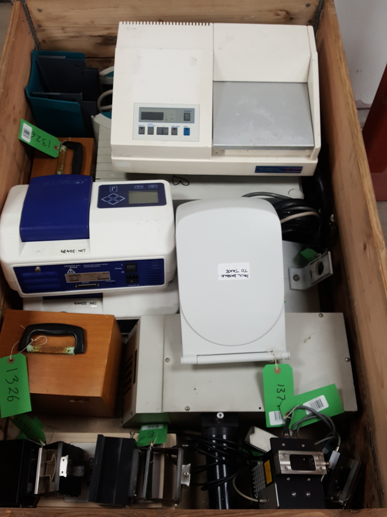 Image of 16x Spectrometers Spectrophotometers - Varian, Jenway, Genomic 6300 Lab Job Lot