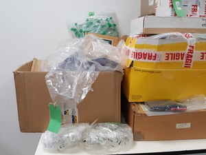 Thumbnail image of Large Lot of Plastic Laboratory Consumables - Microplates, Tubes,  Pipette Tips 