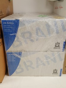 Thumbnail image of Large Lot of Plastic Laboratory Consumables - Microplates, Tubes,  Pipette Tips 