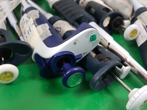 Thumbnail image of Large Lot of Laboratory Pipettes, Pipettors, Automatic - Gilson, Corning Job Lot