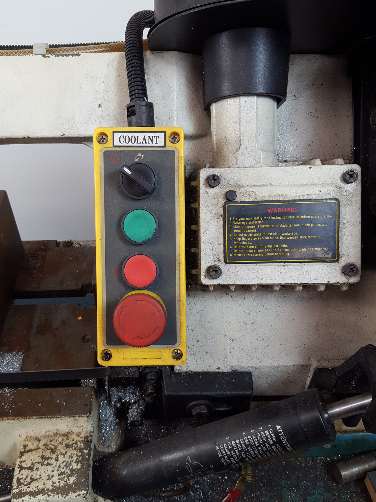 Image of Chester UK 8" Metal Cutting Bandsaw  Model: RF-812N - Band Saw