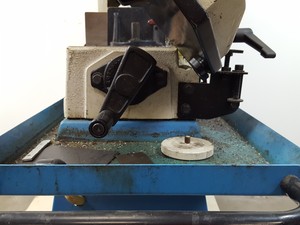 Thumbnail image of Chester UK 8" Metal Cutting Bandsaw  Model: RF-812N - Band Saw