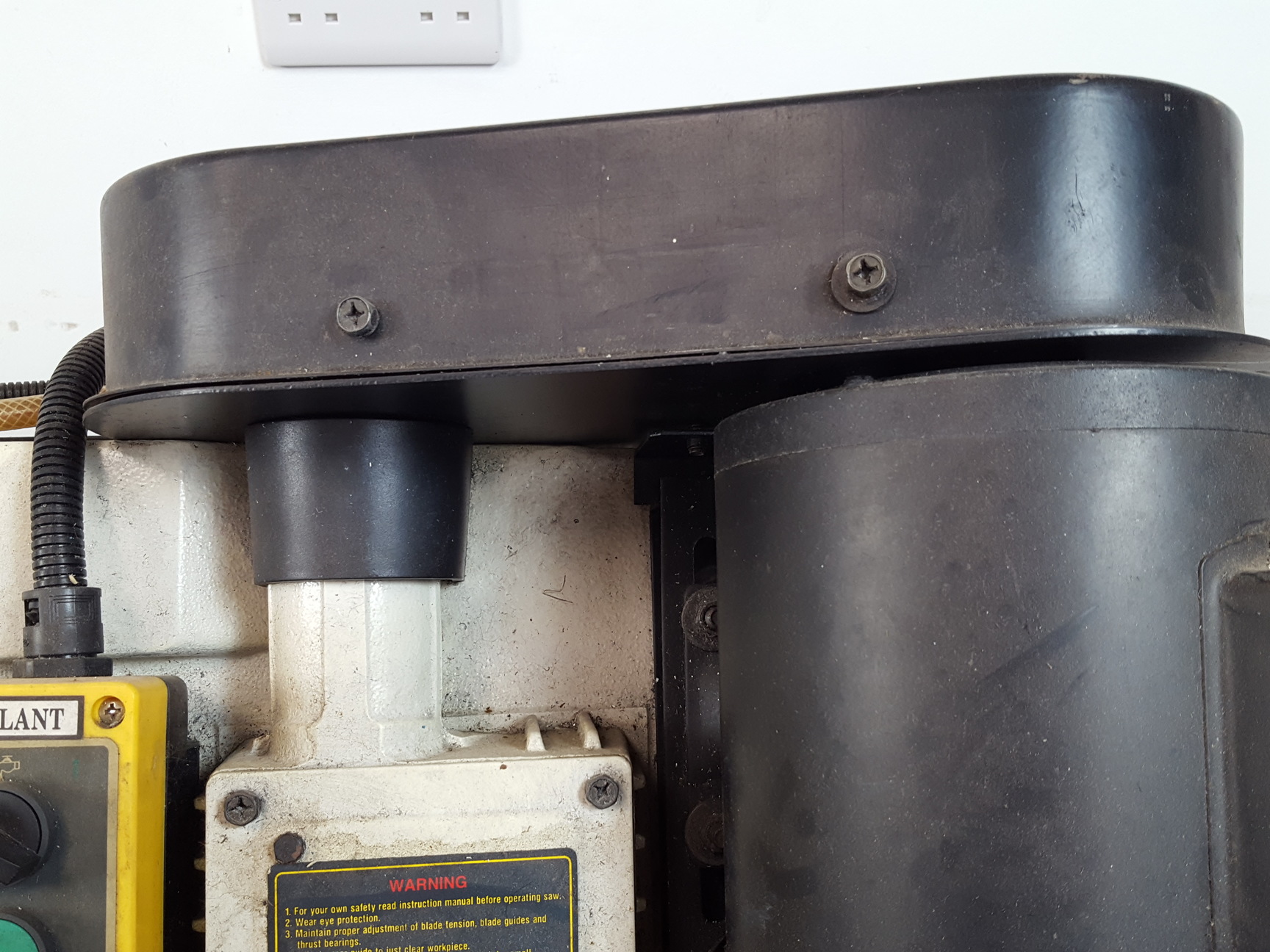 Image of Chester UK 8" Metal Cutting Bandsaw  Model: RF-812N - Band Saw