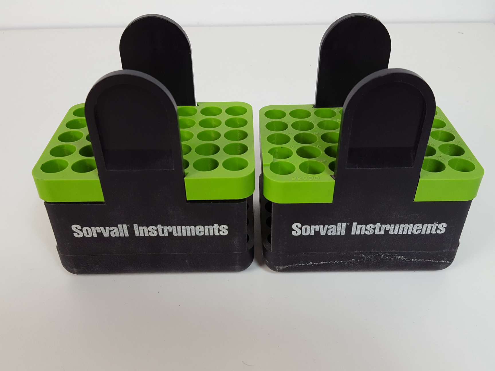 Image of Sorvall Centrifuge RT6000 D w/ 3600rpm Rotor, Buckets & Inserts Lab