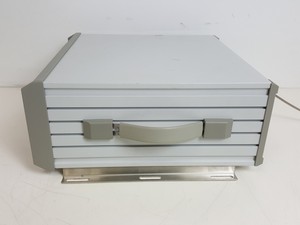Thumbnail image of Laser Quantum Finesse, FPU 35 Power Supply & Cooling Plate Lab