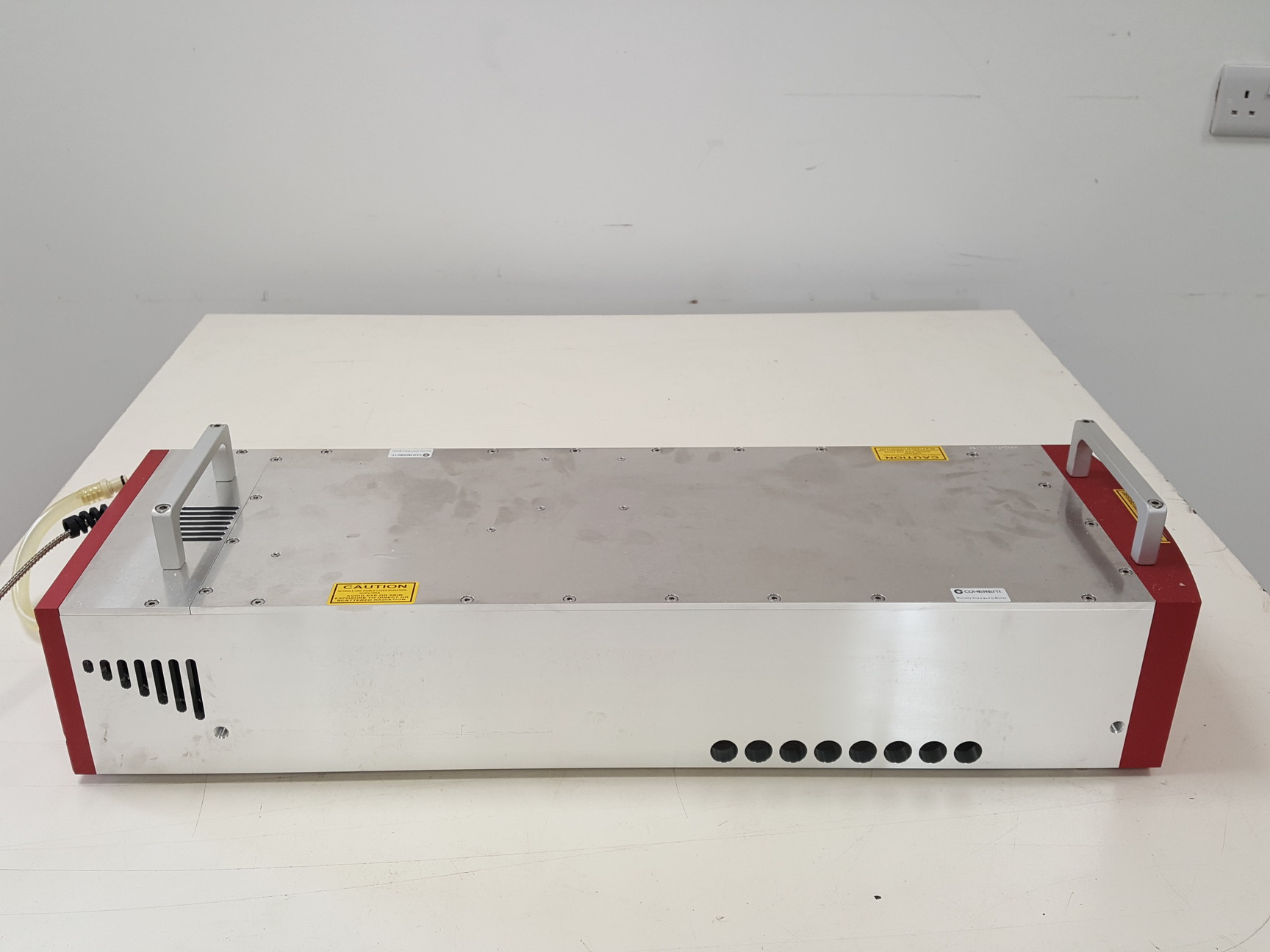Image of Coherent Paladin COMPACT  355-4000 Laboratory Laser with Power Supply Lab