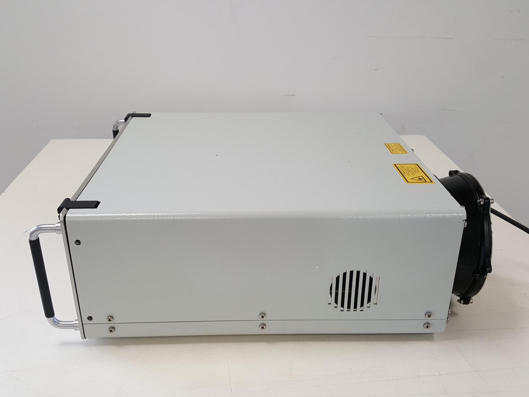 Image of Coherent Paladin COMPACT  355-4000 Laboratory Laser with Power Supply Lab