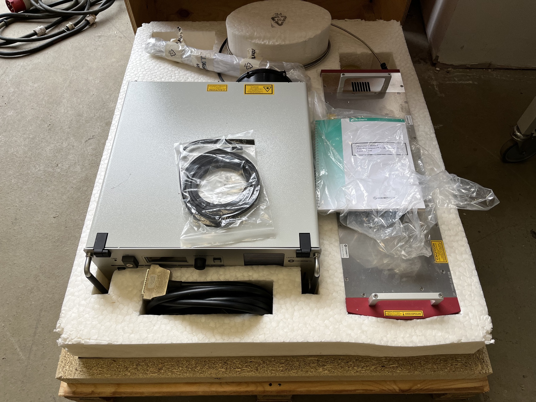 Image of Coherent Paladin COMPACT  355-4000 Laboratory Laser with Power Supply Lab