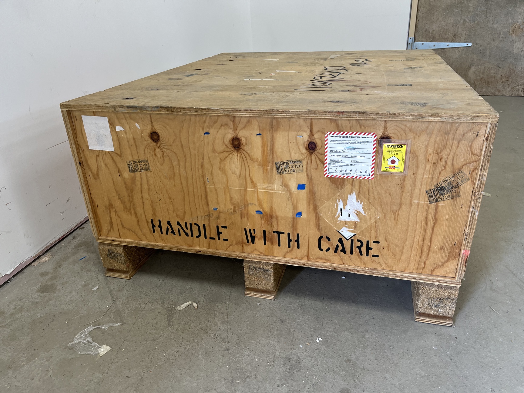 Image of Coherent Paladin COMPACT  355-4000 Laboratory Laser with Power Supply Lab