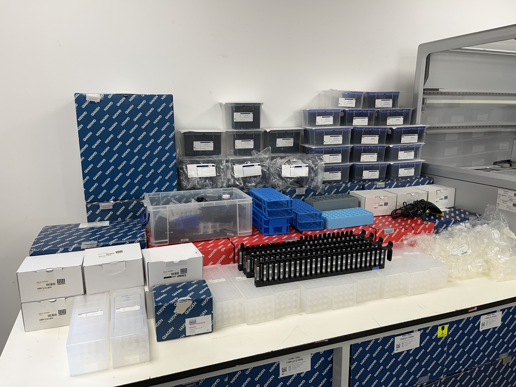 Image of Qiagen QIAsymphony Nucleic Acid Purification System - Sample Preperation Lab