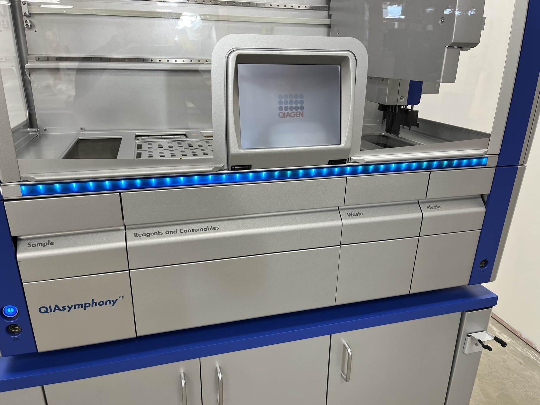 Image of Qiagen QIAsymphony Nucleic Acid Purification System - Sample Preperation Lab