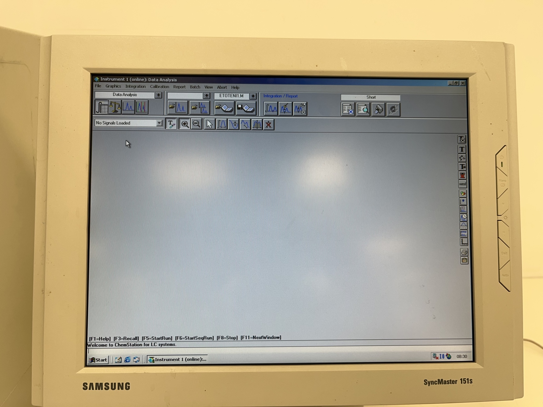 Image of Hewlett Packard 1050 HPLC System with PC & Software Lab