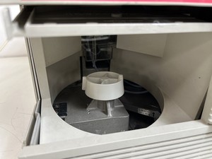 Thumbnail image of Hewlett Packard 1050 HPLC System with PC & Software Lab