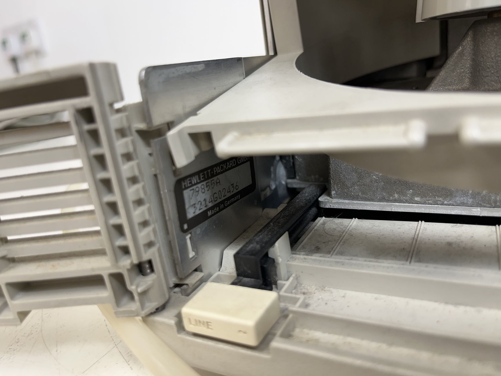 Image of Hewlett Packard 1050 HPLC System with PC & Software Lab