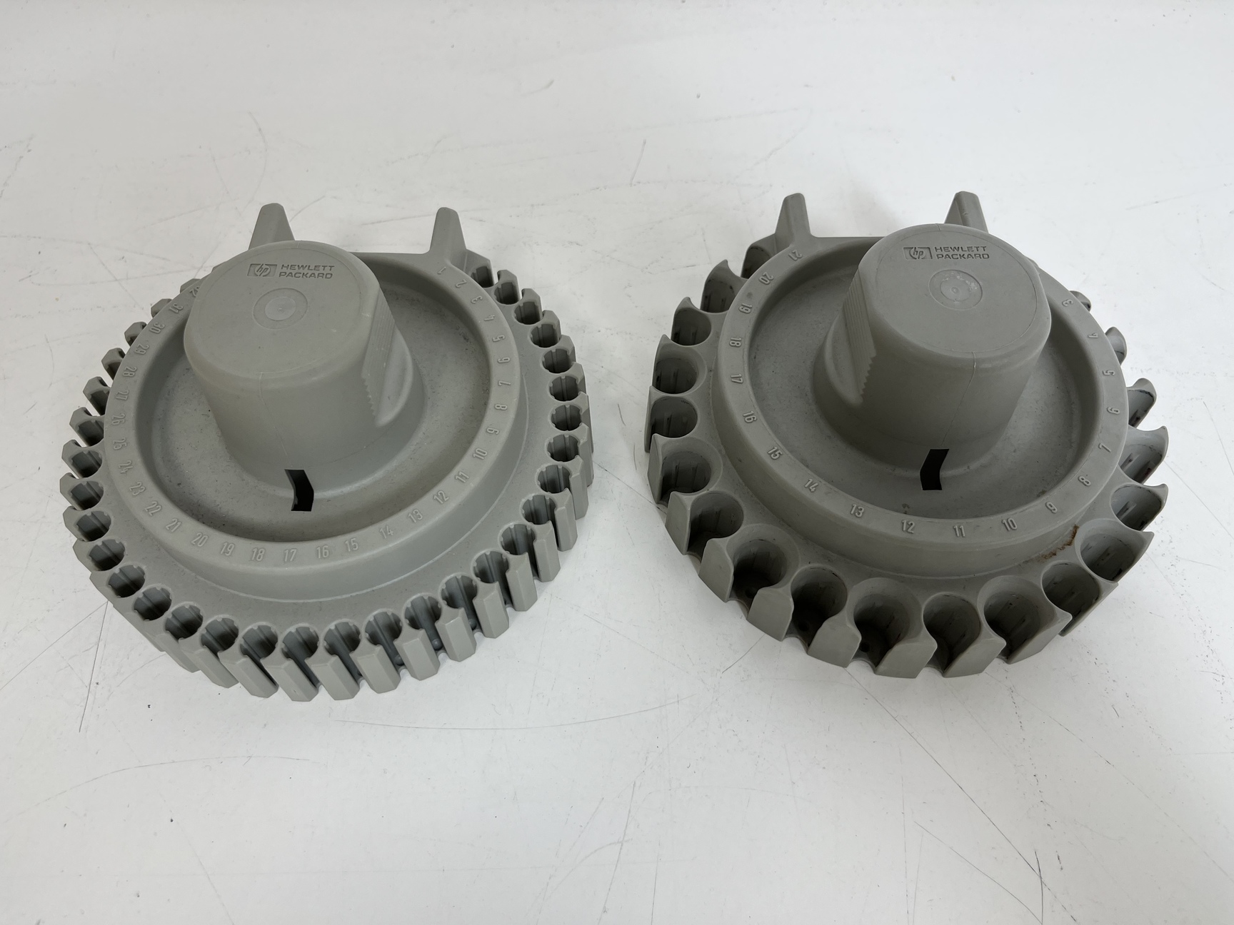 Image of Hewlett Packard 1050 HPLC System with PC & Software Lab