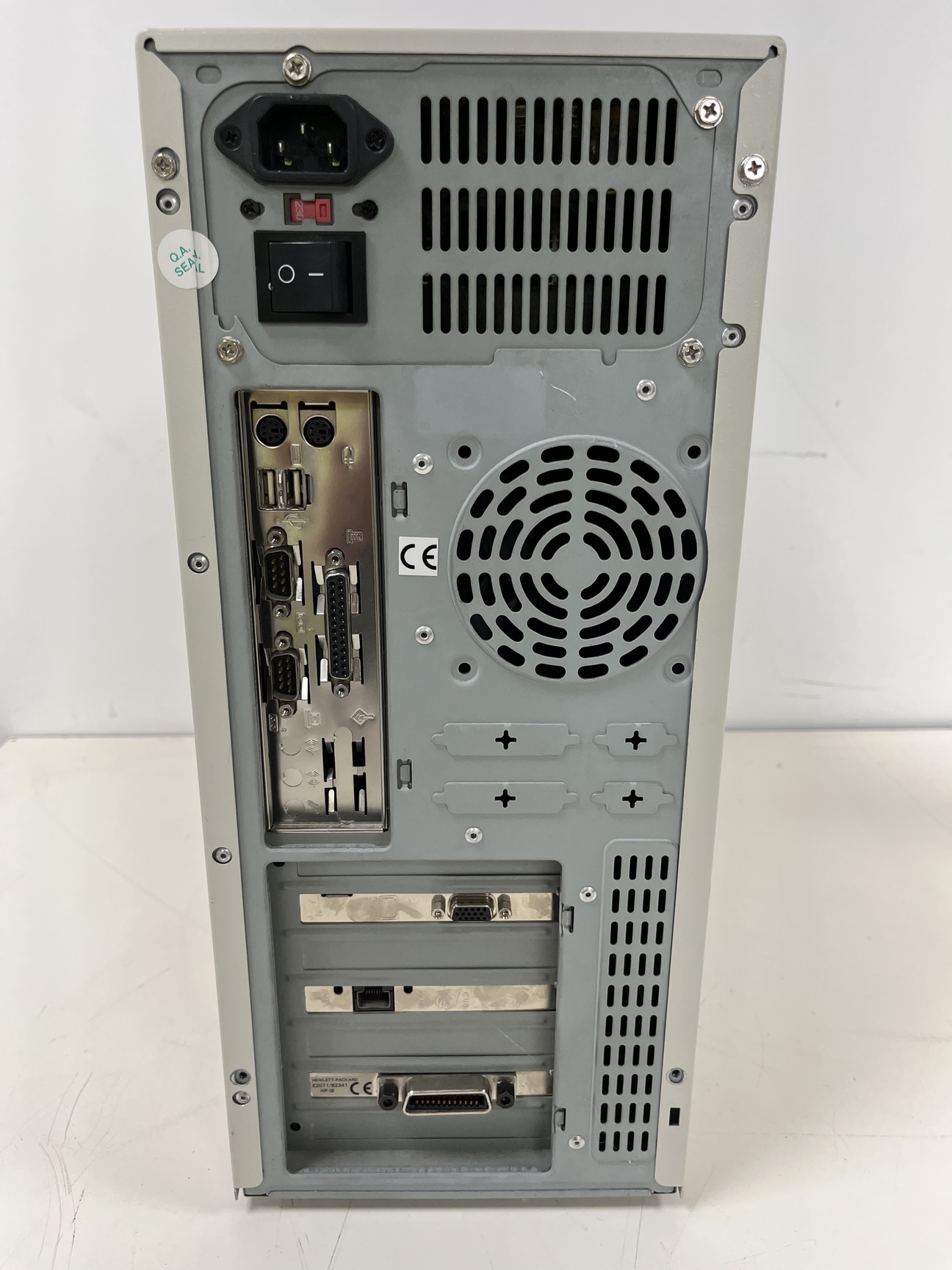 Image of Hewlett Packard 1050 HPLC System with PC & Software Lab