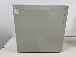 Thumbnail image of Hewlett Packard 1050 HPLC System with PC & Software Lab