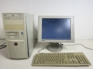 Thumbnail image of Hewlett Packard 1050 HPLC System with PC & Software Lab