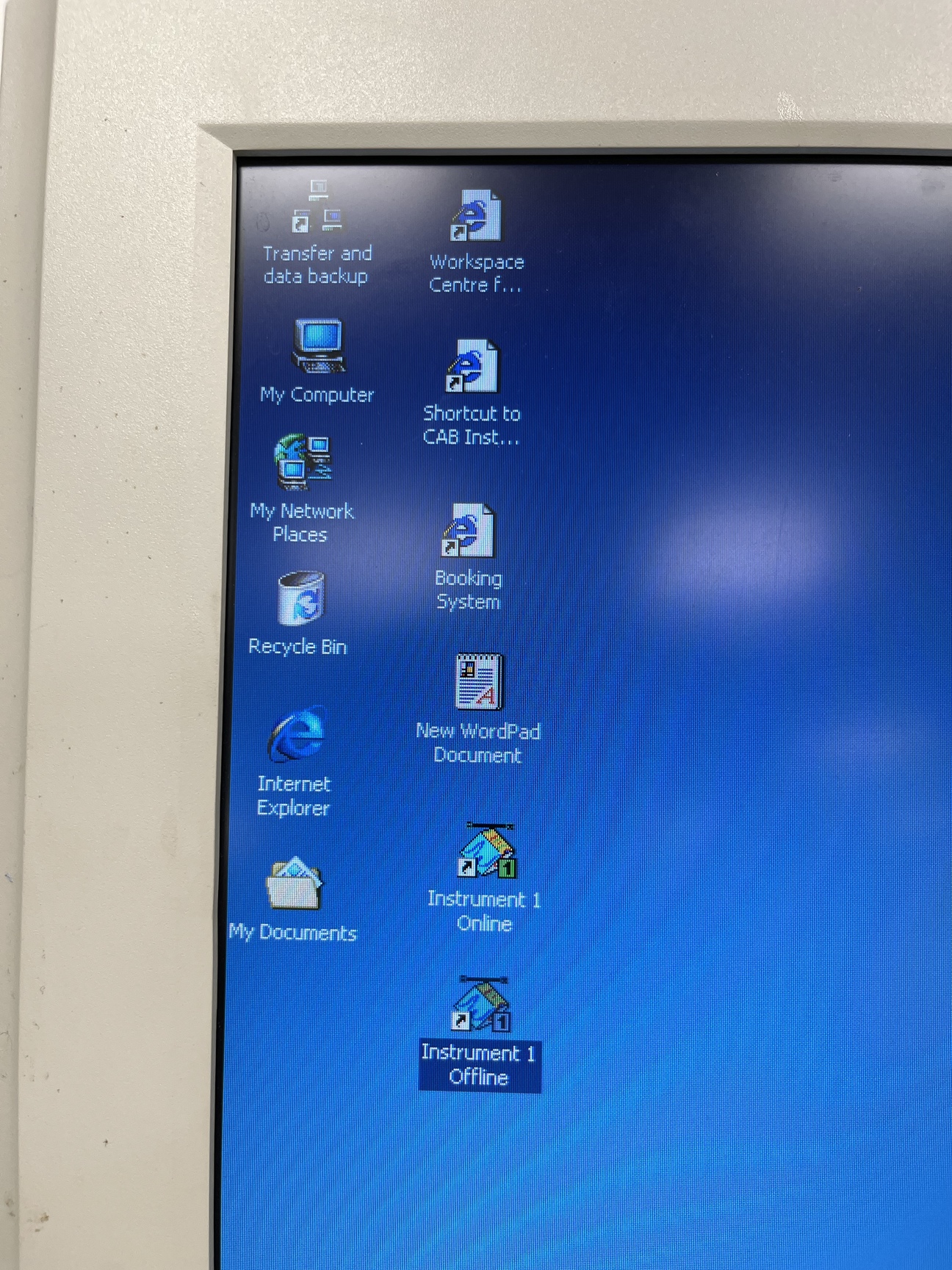 Image of Hewlett Packard 1050 HPLC System with PC & Software Lab
