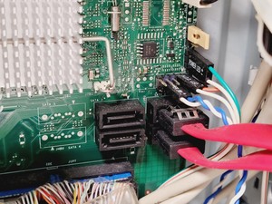 Thumbnail image of LEICA Confocal Microscope System Parts TCS SP - Lasers - Power Supply - Software