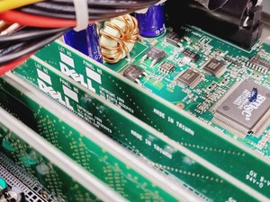 Thumbnail image of LEICA Confocal Microscope System Parts TCS SP - Lasers - Power Supply - Software