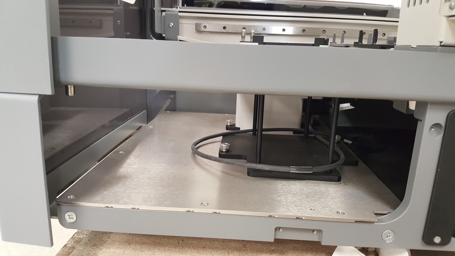 Image of Beckman Coulter Biomek 4000 (2015) Automated Laboratory Workstation PC Software 