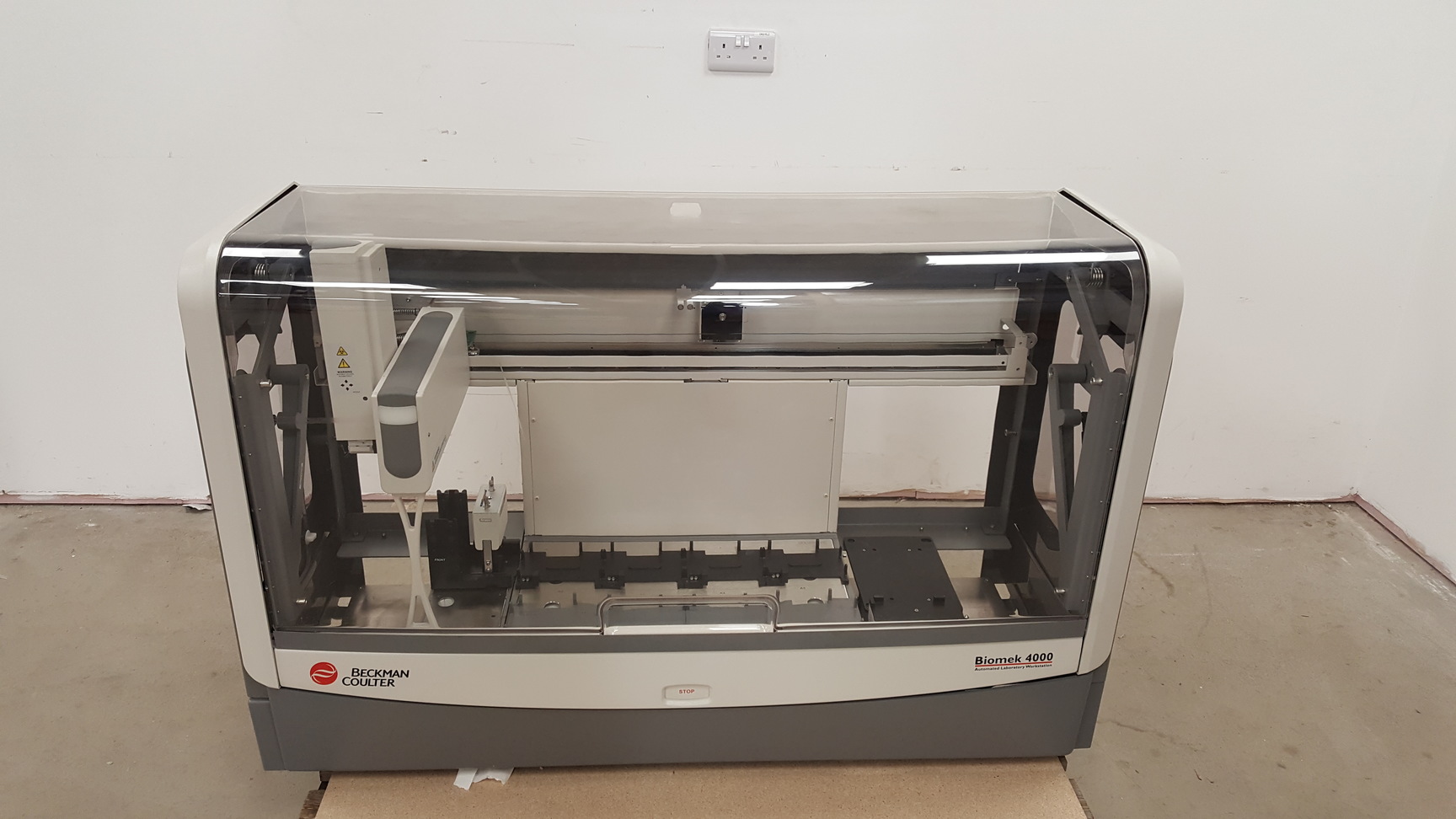 Image of Beckman Coulter Biomek 4000 (2015) Automated Laboratory Workstation PC Software 