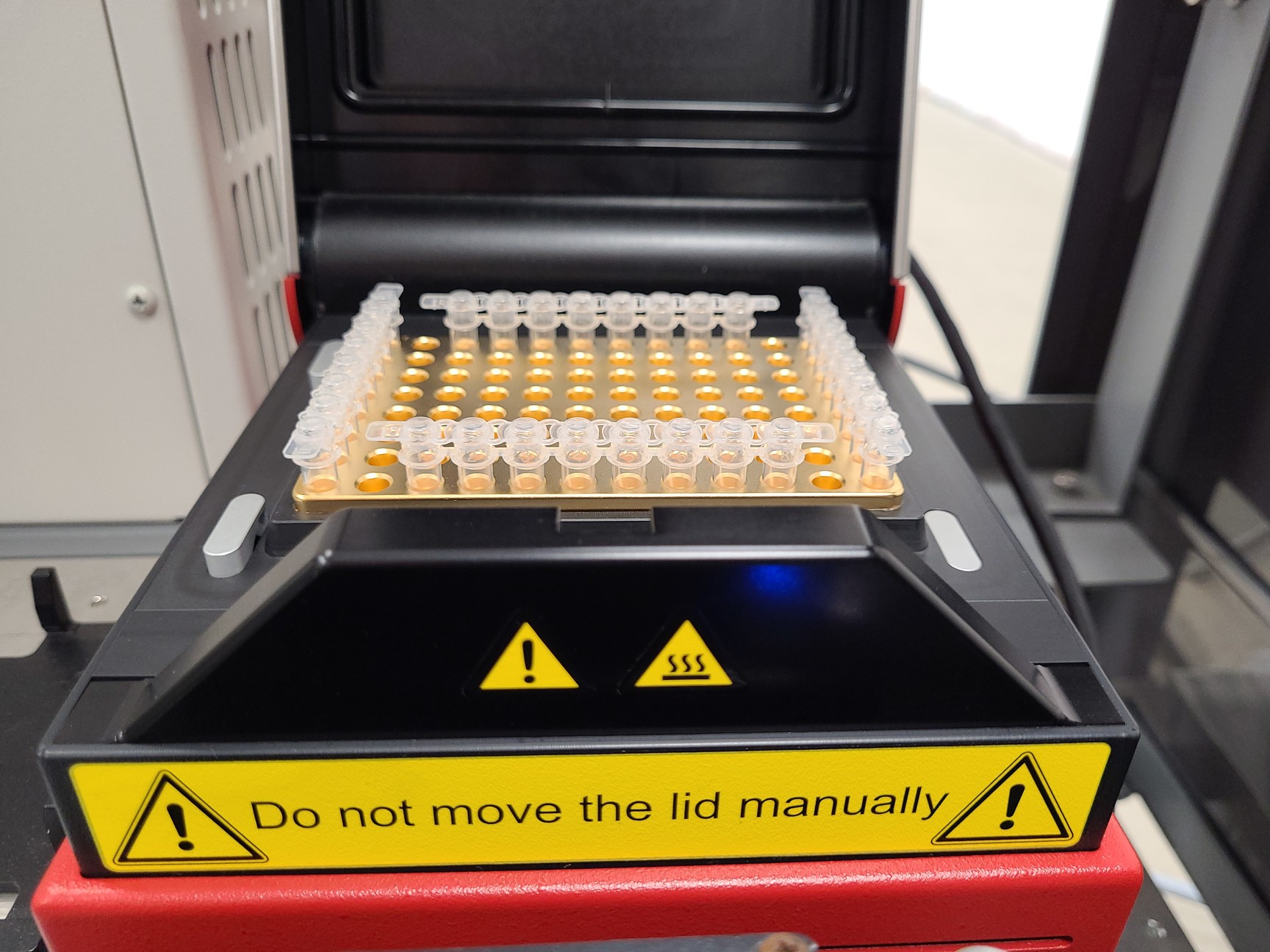 Image of Beckman Coulter Biomek 4000 (2015) Automated Laboratory Workstation PC Software 