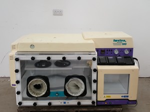 Thumbnail image of Invivo 2 Hypoxia Workstation 500 w/ Ruskinn Hypoxic Gas Mixer Lab Faulty