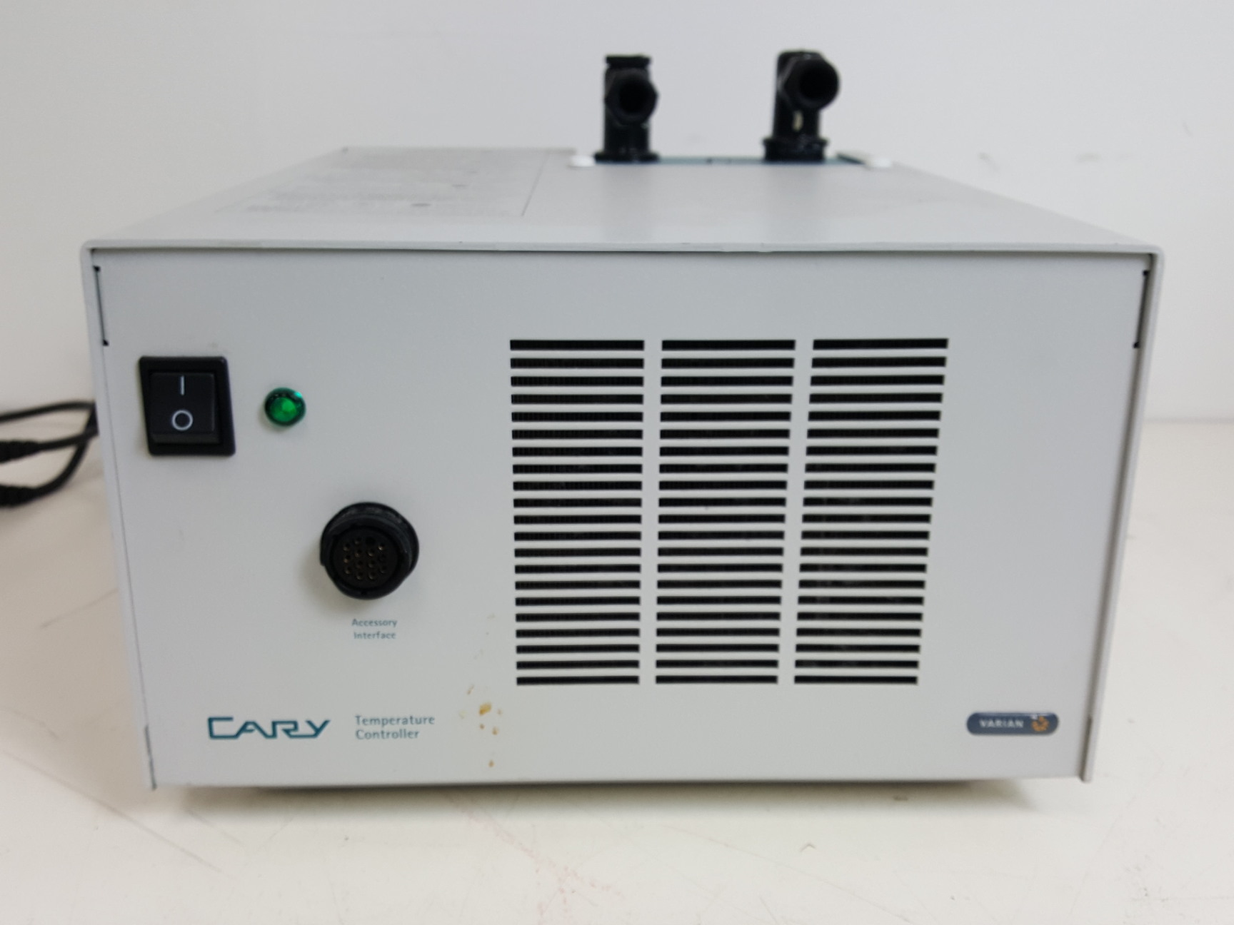 Image of Varian Cary 4000 UV-VIS High Reference Spectrophotometer Lab
