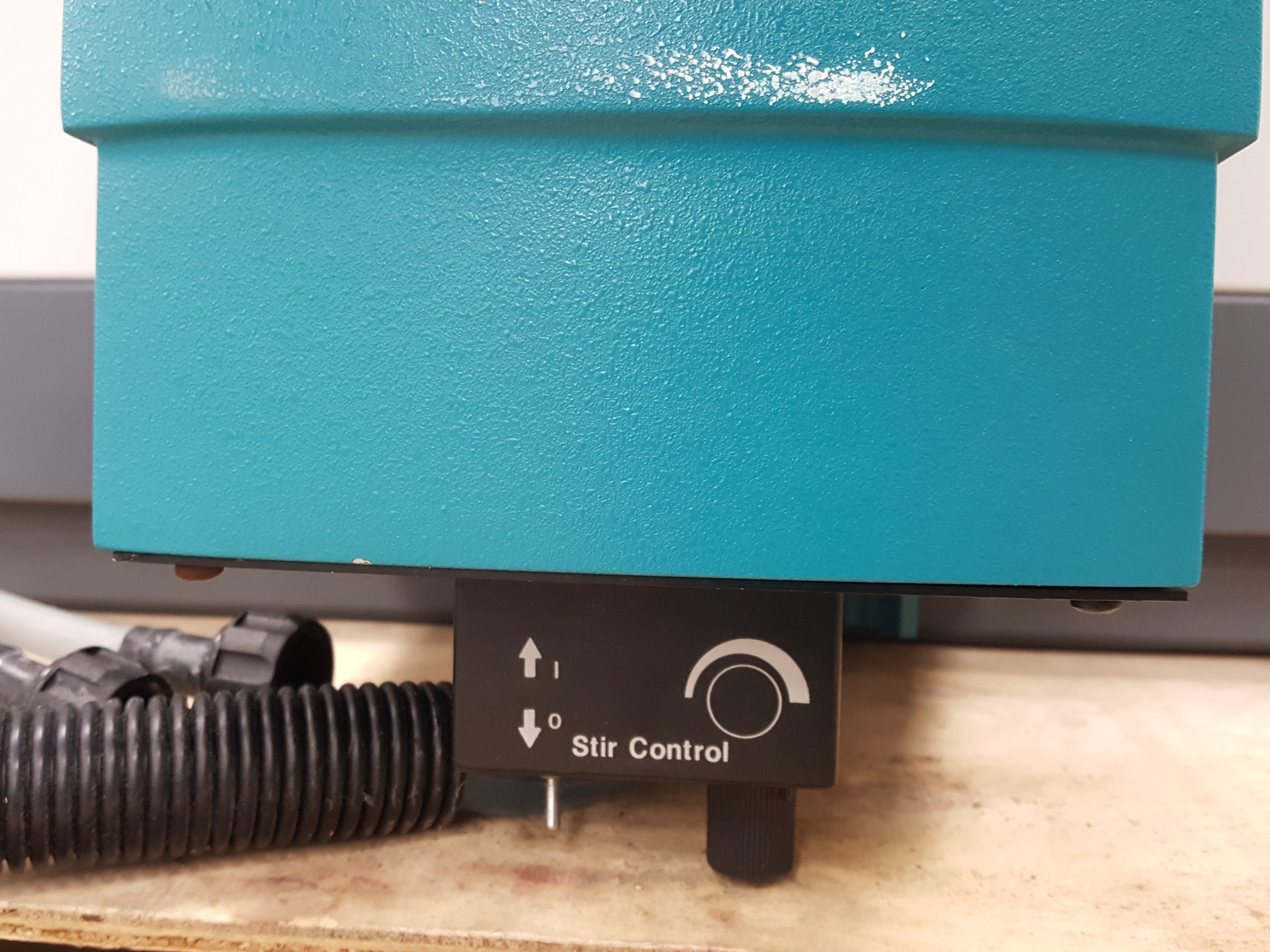 Image of Varian Cary 4000 UV-VIS High Reference Spectrophotometer Lab