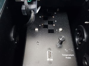 Thumbnail image of Varian Cary 4000 UV-VIS High Reference Spectrophotometer Lab