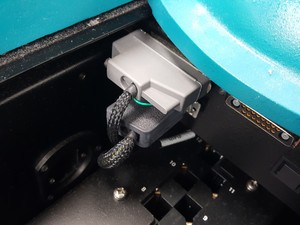 Thumbnail image of Varian Cary 4000 UV-VIS High Reference Spectrophotometer Lab