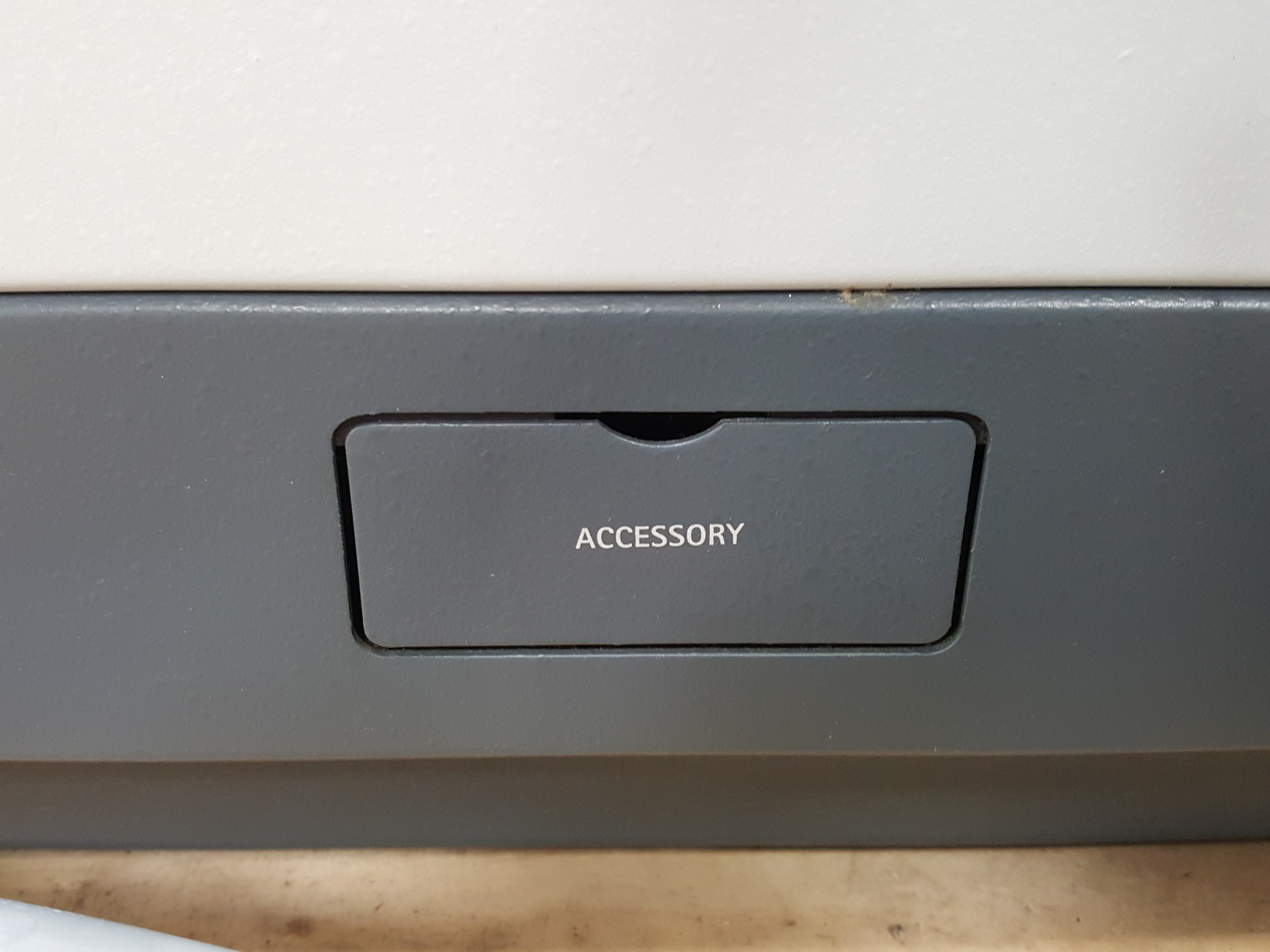 Image of Varian Cary 4000 UV-VIS High Reference Spectrophotometer Lab