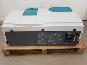 Thumbnail image of Varian Cary 4000 UV-VIS High Reference Spectrophotometer Lab