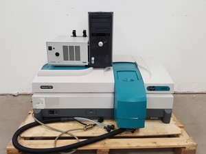 Thumbnail image of Varian Cary 4000 UV-VIS High Reference Spectrophotometer Lab