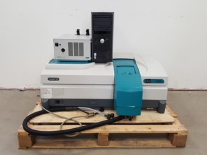Thumbnail image of Varian Cary 4000 UV-VIS High Reference Spectrophotometer Lab
