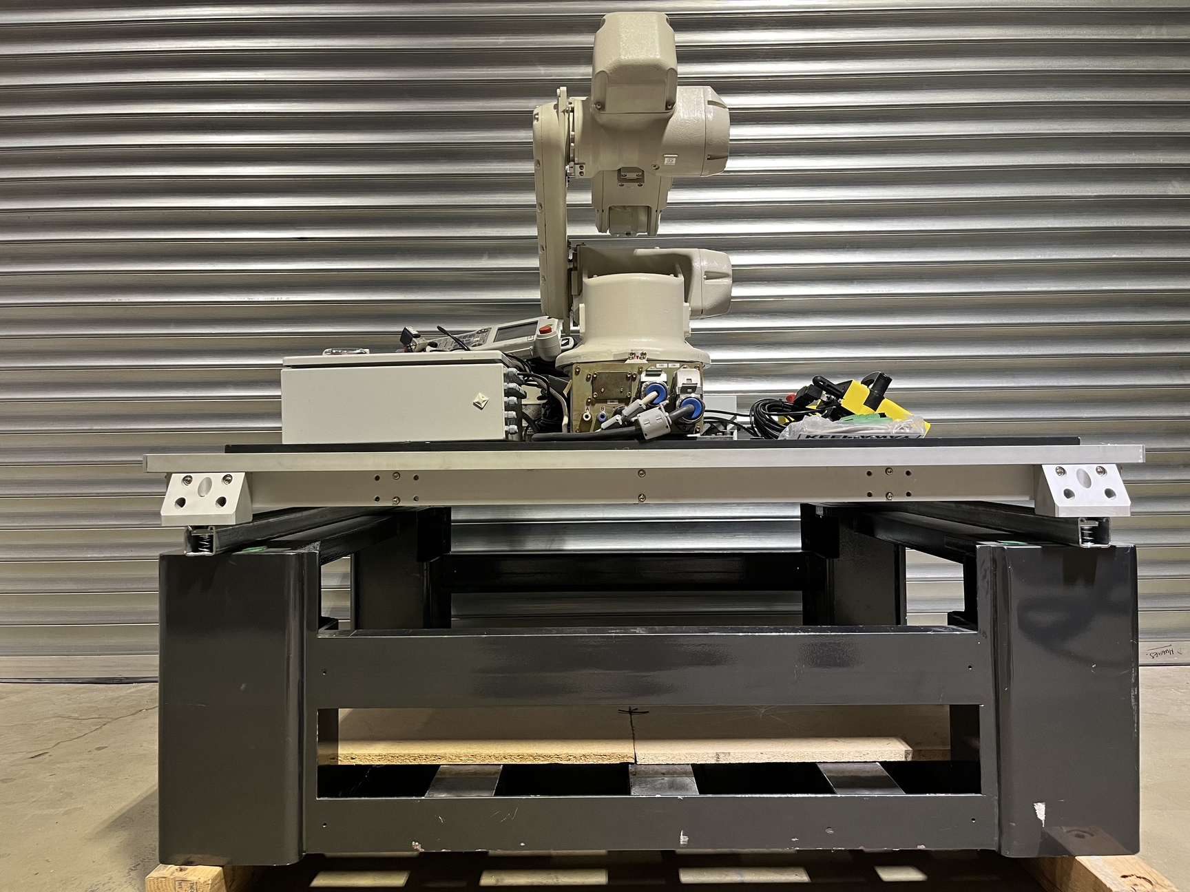 Image of Yaskawa Motoman Robot Robotics Arm + Controller & Safety Caging, YR-HP3XF-B03