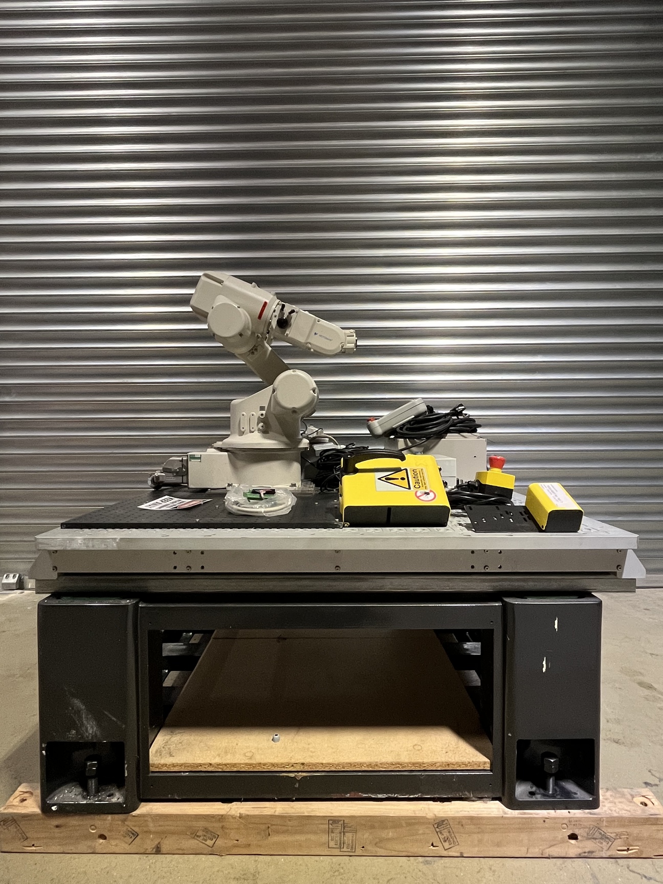 Image of Yaskawa Motoman Robot Robotics Arm + Controller & Safety Caging, YR-HP3XF-B03