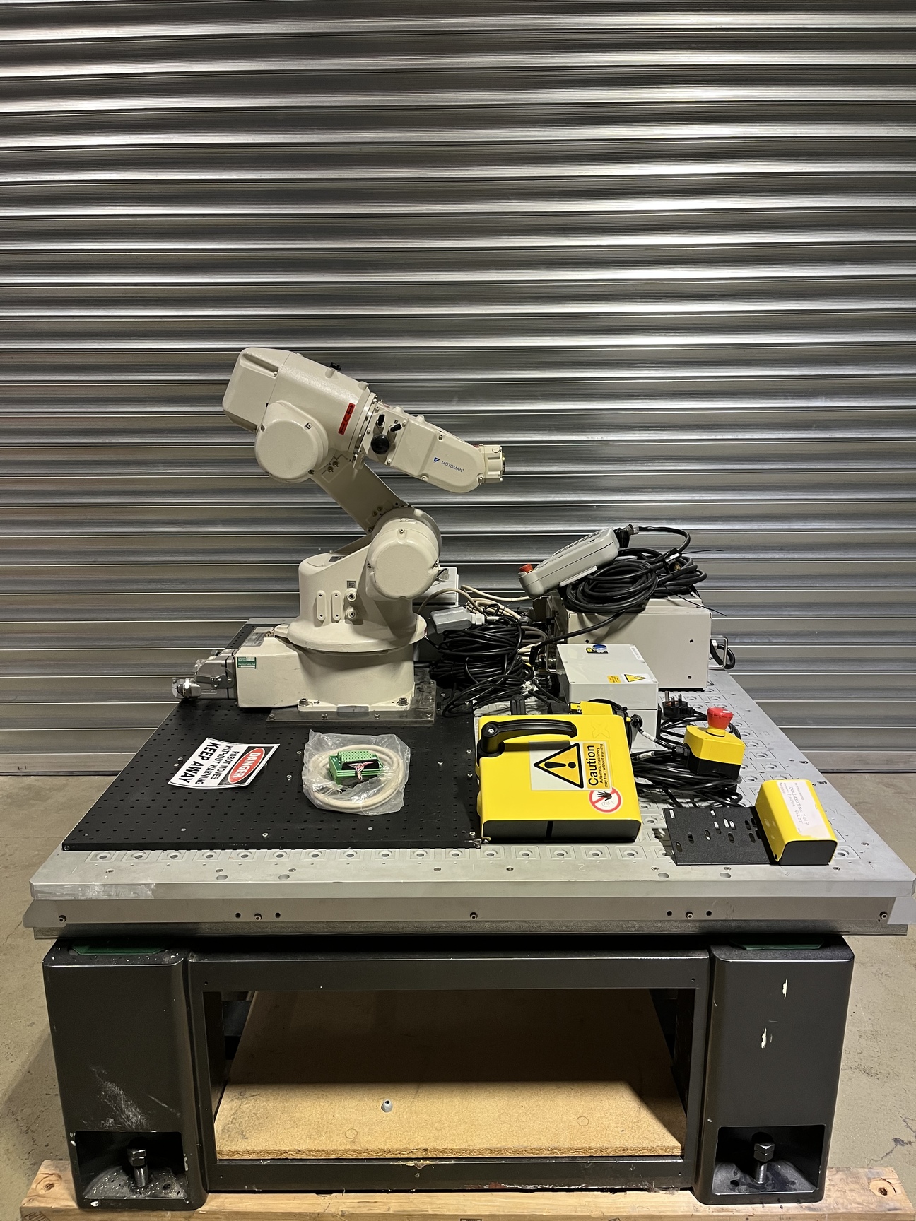 Image of Yaskawa Motoman Robot Robotics Arm + Controller & Safety Caging, YR-HP3XF-B03