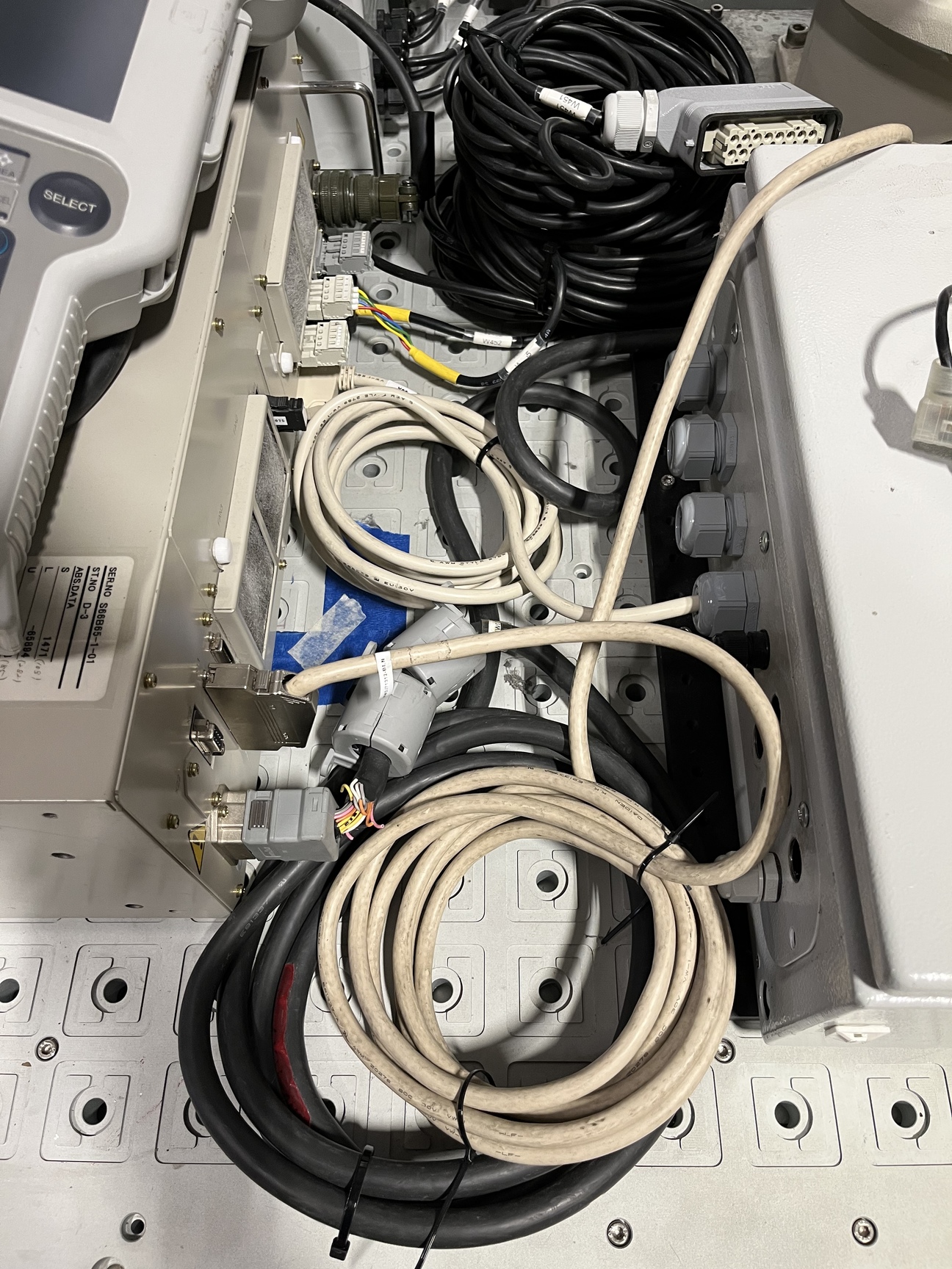 Image of Yaskawa Motoman Robot Robotics Arm + Controller & Safety Caging, YR-HP3XF-B03